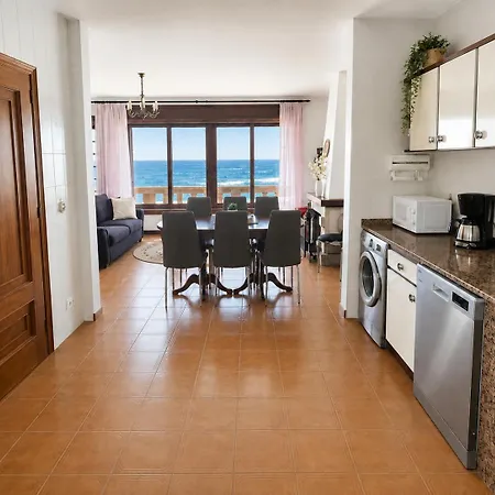 Holibai Mar De Lua, Gallega Al Lado Del Mar Cerca De Baiona